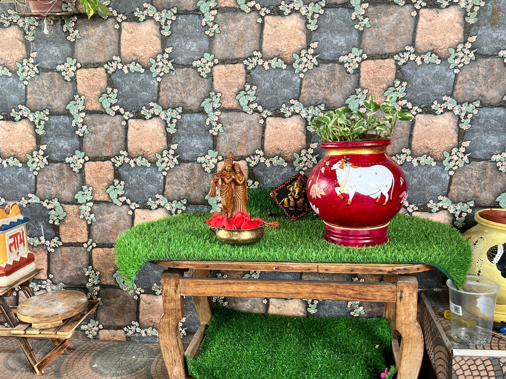 Hand-Painted Terracotta Pot with cow Art - Maroon