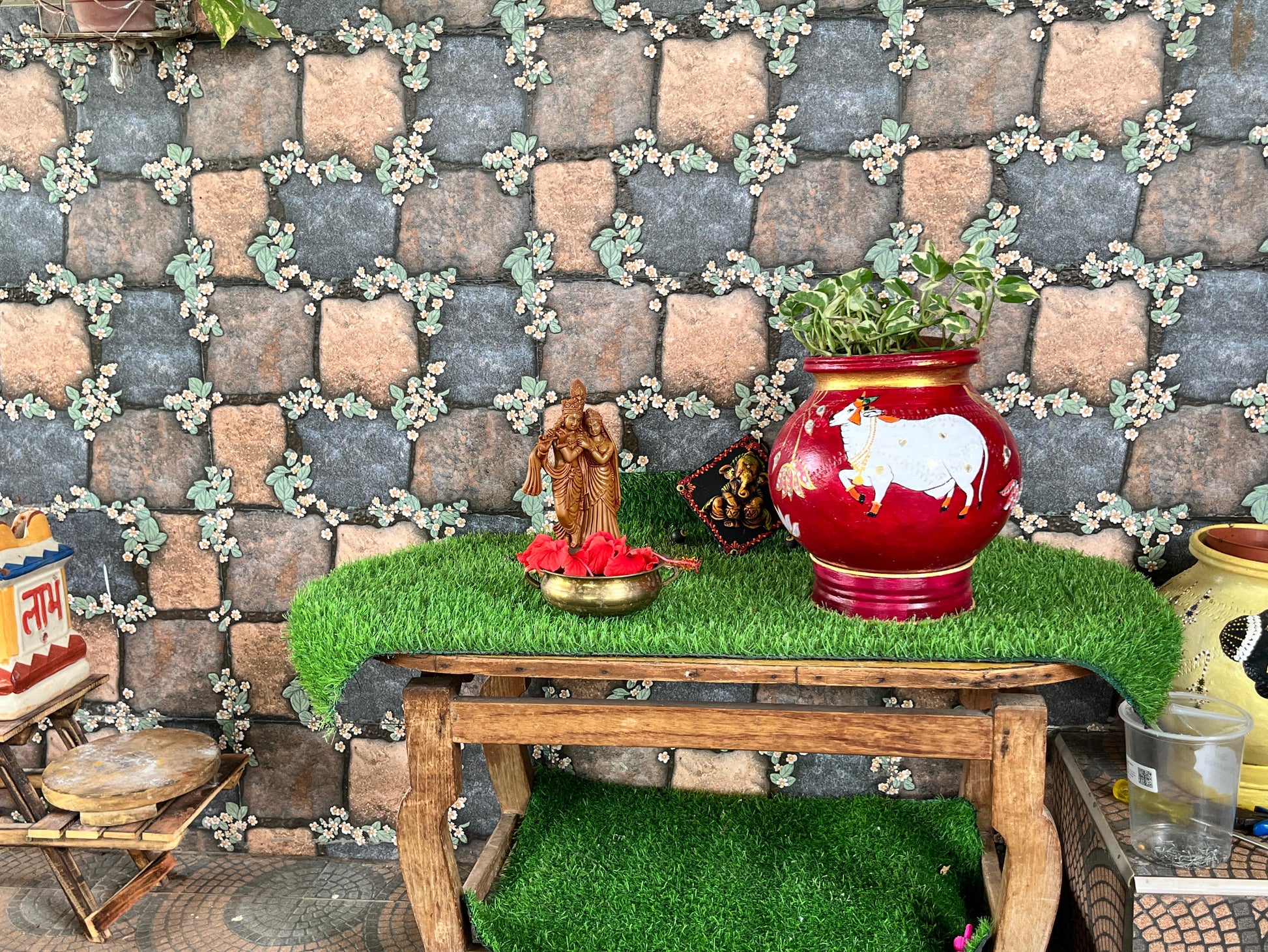 Hand-Painted Terracotta Pot with cow Art - Maroon