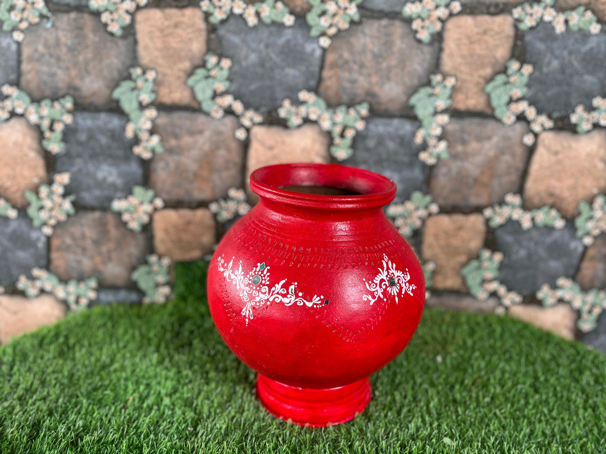 Hand-Painted Terracotta Pot with Elephant Art – Red