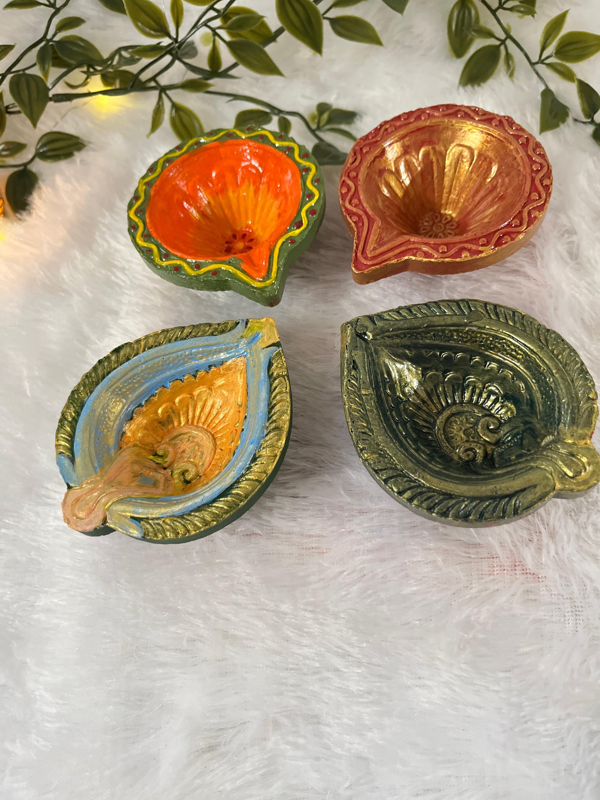 Radiant Traditions Terracotta Vilakku Combo (Set of 4)