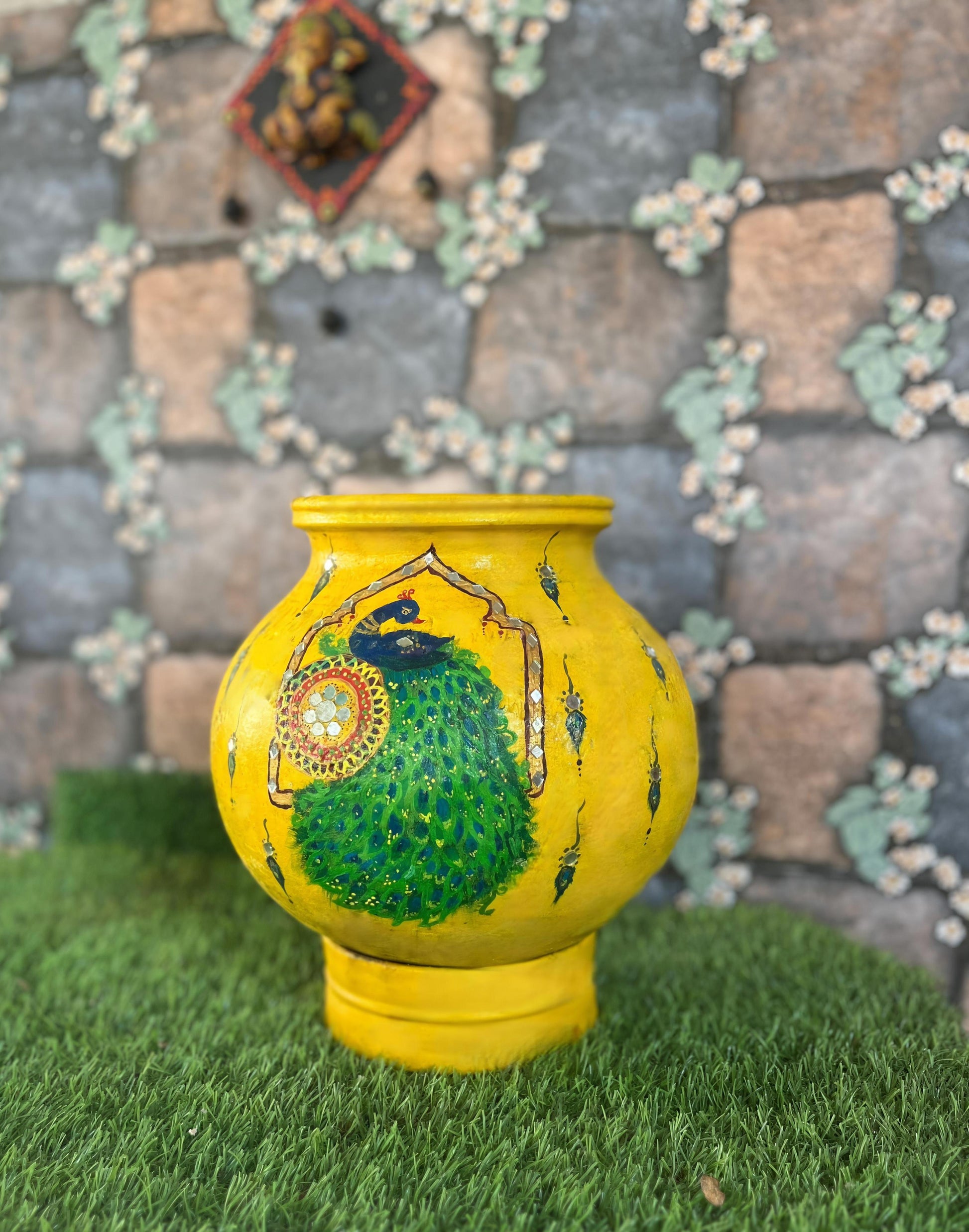 Majestic Peacock Art Terracotta pot – Handcrafted & Vibrant