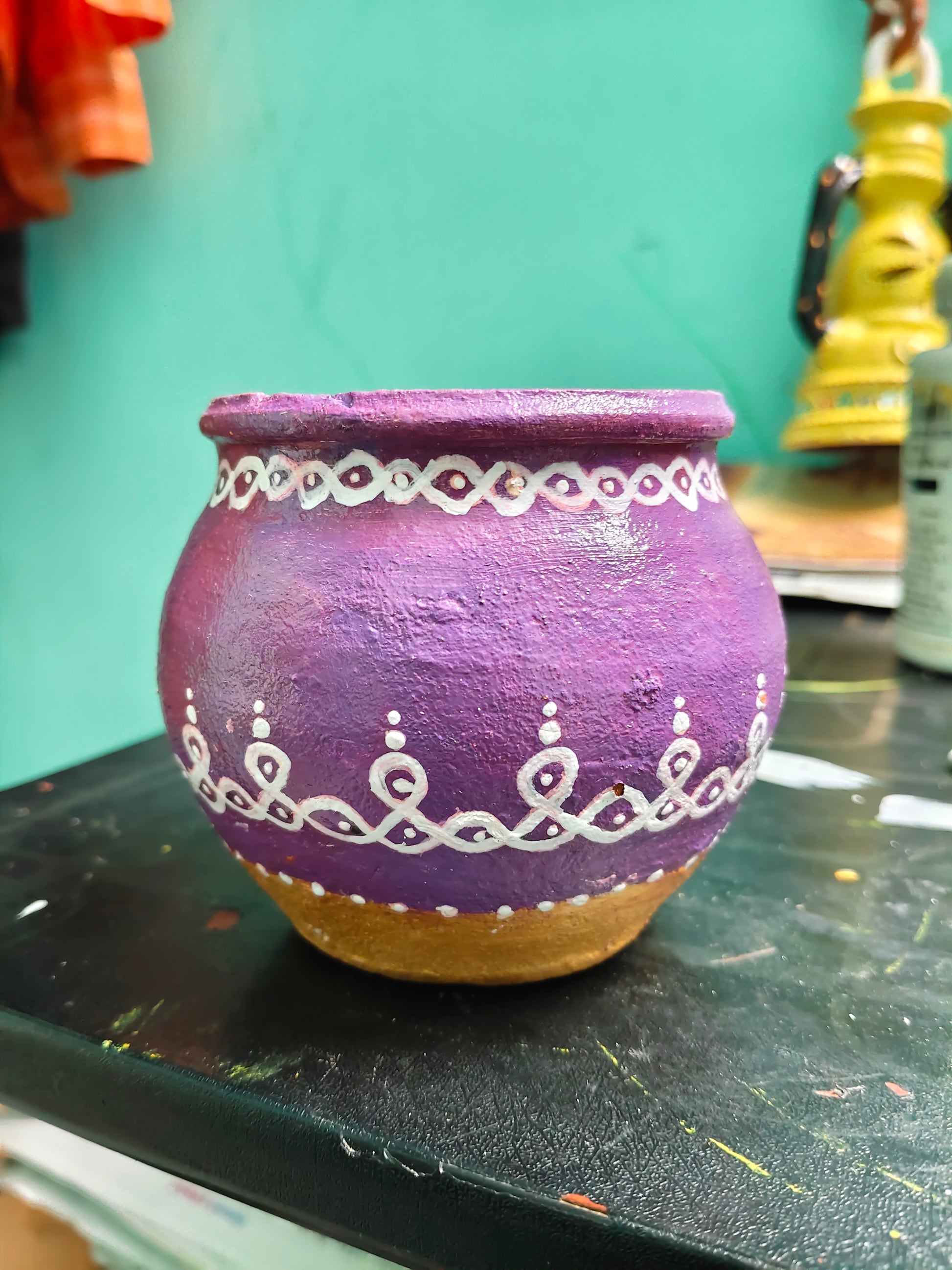 Elegant Charm – Purple Handpainted Terracotta Décor Pot